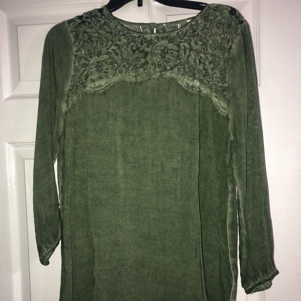 Green top